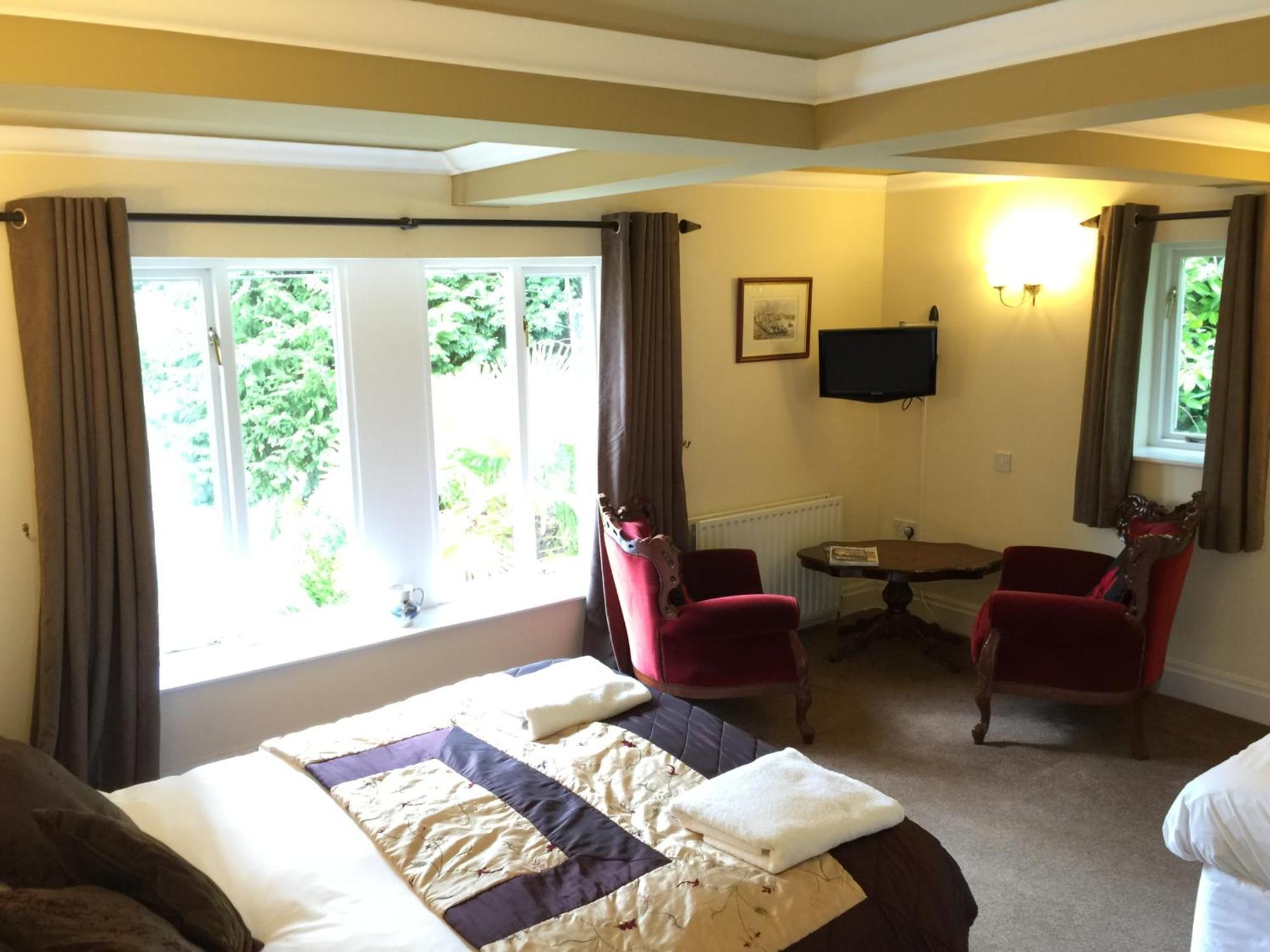 Harefield Hall Hotel Pateley Bridge Room photo