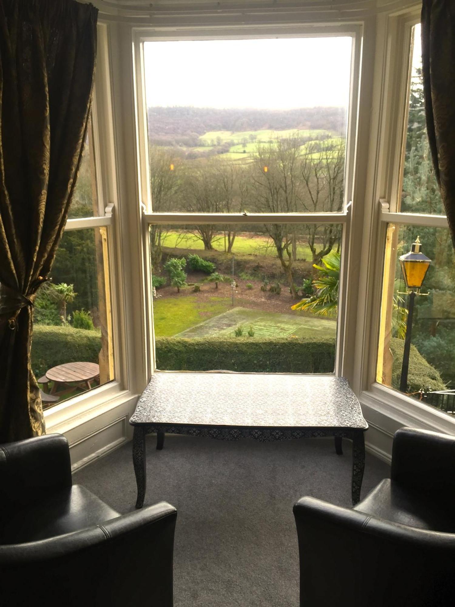 Harefield Hall Hotel Pateley Bridge Room photo
