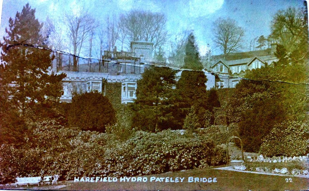 Harefield Hall Hotel Pateley Bridge Exterior photo